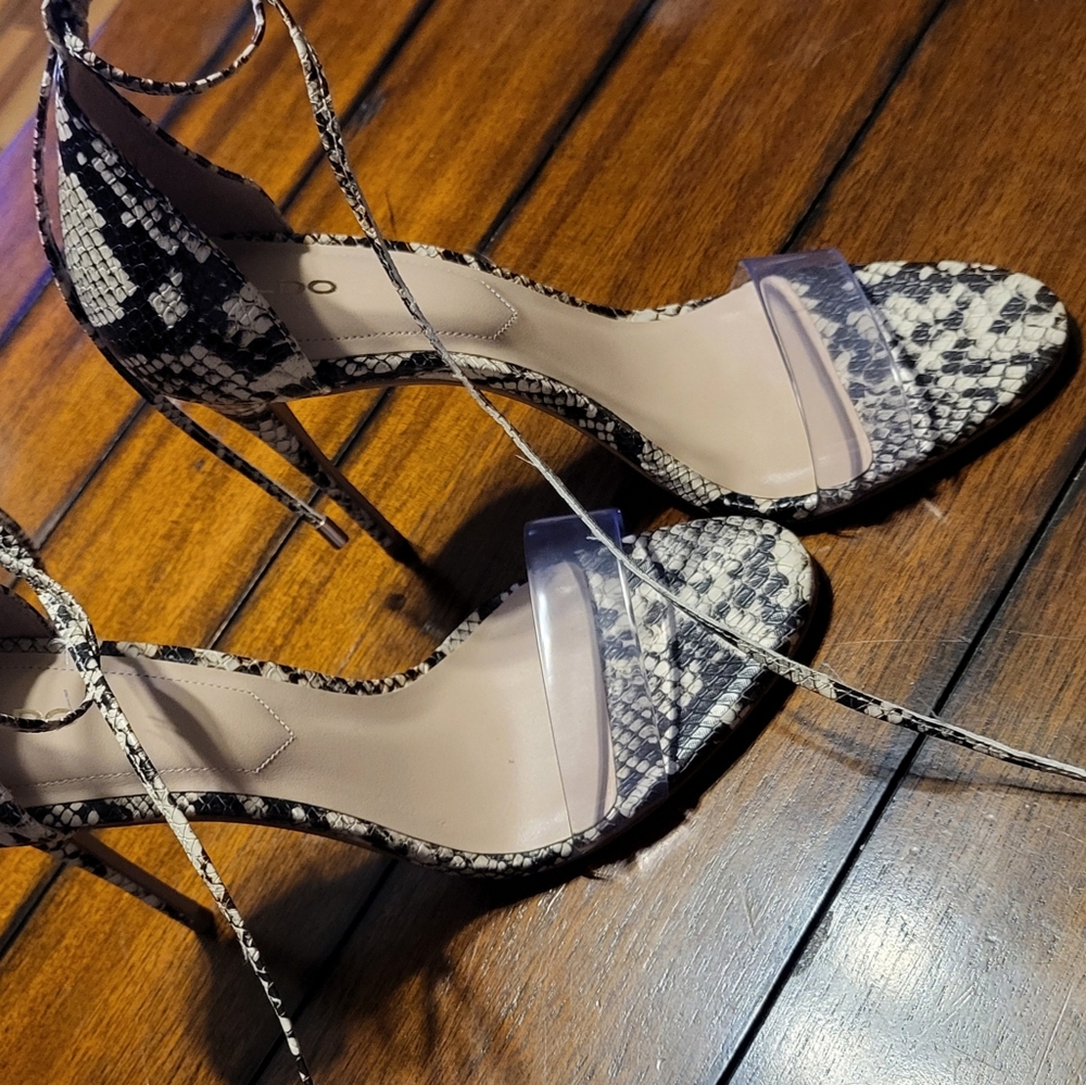 Aldo Strapy Size 8 Snake Skin High Heels.